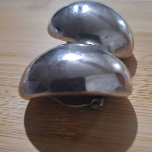 Large Sterling Silver Clip on Earrings - Picture 11 of 11